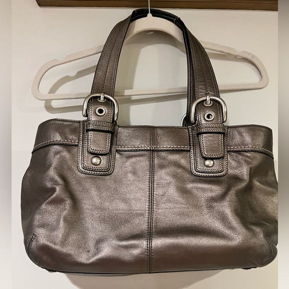 COACH Soho Pleated Shoulder Tote Bag Leather Metallic Gray - Picture 4 of 9
